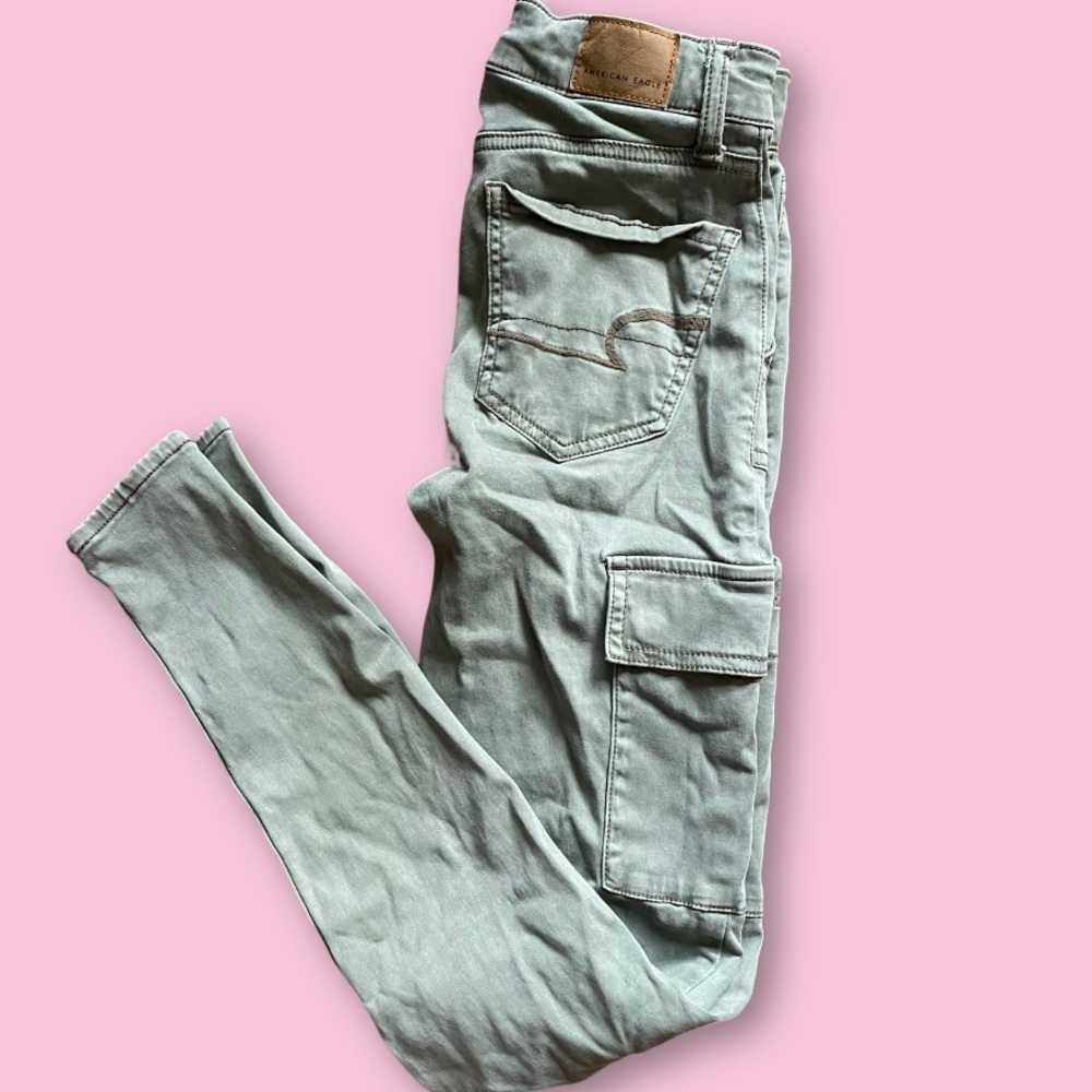 American Eagle Skinny Jegging Cargo Jean